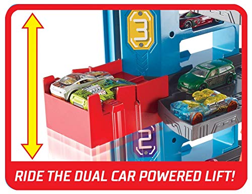 Hot-Wheels-FTB69-City-Garage-with-Loops-and-Shark-Connectable-Play-Set-with-2-Diecast-and-Mini-Toy-Car-Amazon-Exclusive-0-1.jpg