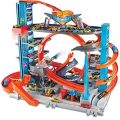 Hot-Wheels-FTB69-City-Garage-with-Loops-and-Shark-Connectable-Play-Set-with-2-Diecast-and-Mini-Toy-Car-Amazon-Exclusive-0.jpg